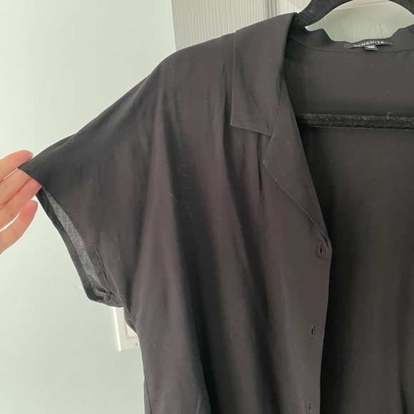 Dynamite Blouse - Picture 2 of 3